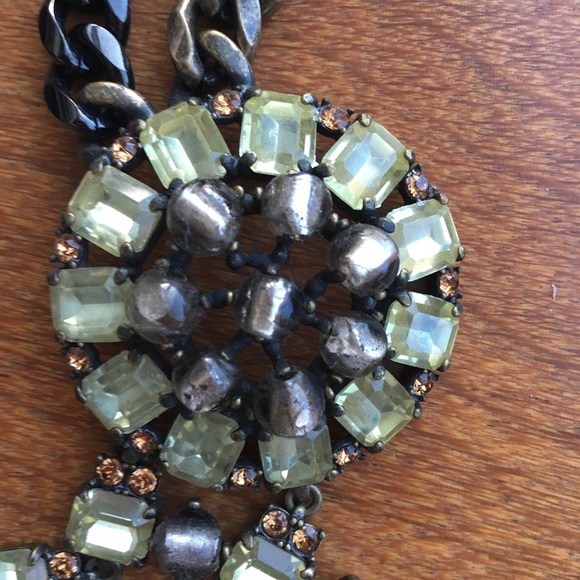 Stella and Dot Estate Bib Statement Necklace - Picture 3 of 5